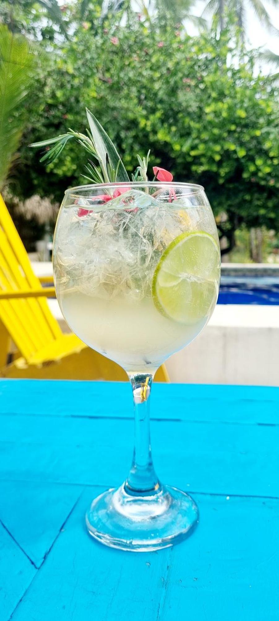 蓝芒果海滩酒店 Guachaca 外观 照片